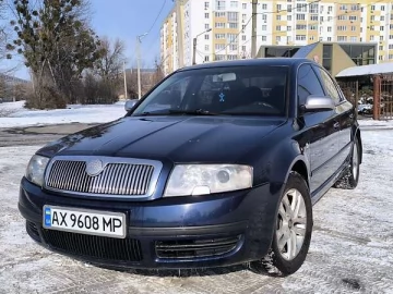 Авто Skoda Superb 2002 № 7380198