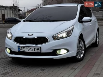 Авто KIA Ceed 2014 № 7380274