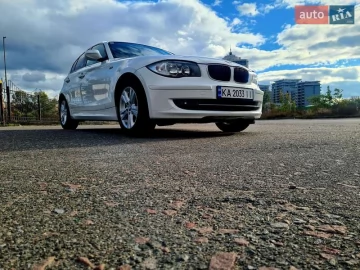 Авто BMW 1 Series 2009 № 7380565