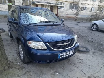 Авто Chrysler Voyager 2002 № 7380856