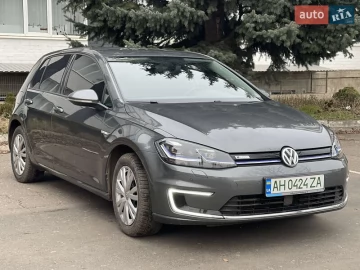 Авто Volkswagen E-Golf 2018 № 7381030