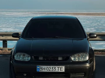 Авто Volkswagen Golf 2001 № 7381525