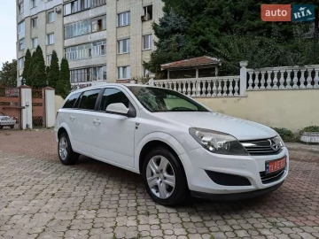 Авто Opel Astra 2010 № 7381540