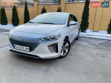Авто Hyundai Ioniq 2019 № 7381641