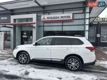 Авто Mitsubishi Outlander 2015 № 7381671