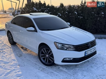 Авто Volkswagen Passat 2018 № 7382139
