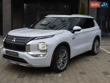 Авто Mitsubishi Outlander 2022 № 7382268
