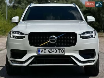 Авто Volvo Xc90 2020 № 7382692