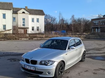 Авто BMW 1 Series 2005 № 7382799