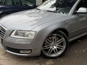 Авто Audi A8 2008 № 7383064
