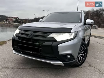 Авто Mitsubishi Outlander 2015 № 7383068
