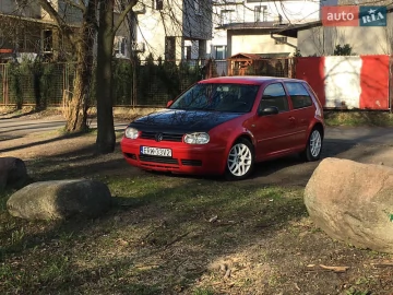 Авто Volkswagen Golf 2000 № 7383322