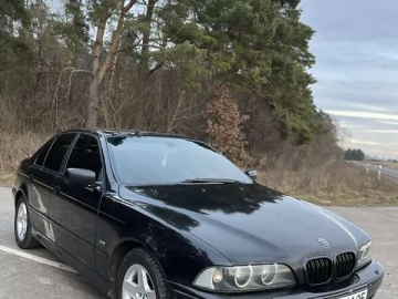 Авто BMW 5 Series 2001 № 7383747