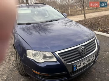 Авто Volkswagen Passat 2010 № 7383839