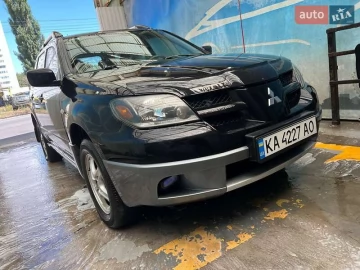Авто Mitsubishi Outlander 2004 № 7383846