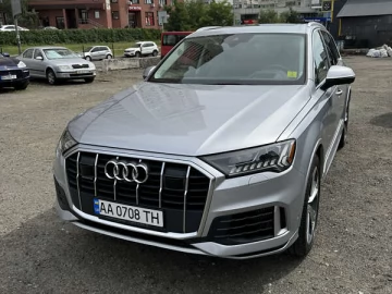 Авто Audi Q7 2020 № 7384215