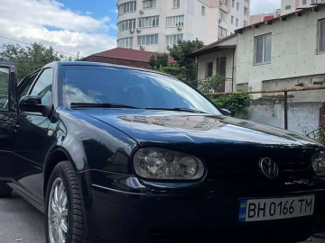 Авто Volkswagen Golf 1999 № 7384279