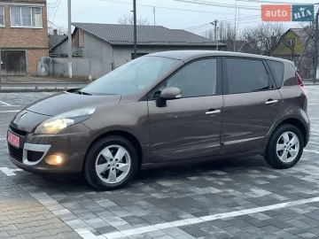 Авто Renault Scenic 2010 № 7384536