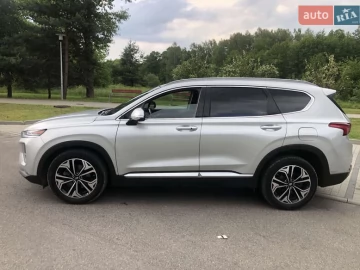 Авто Hyundai Santa Fe 2019 № 7384839