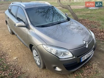 Авто Renault Megane 2010 № 7385079