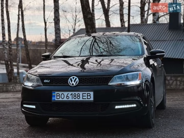 Авто Volkswagen Jetta 2012 № 7385428