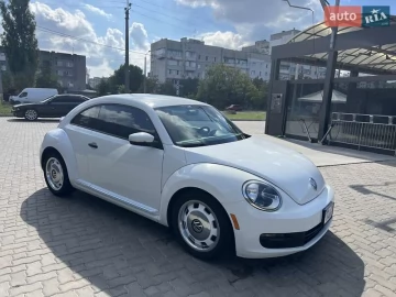 Авто Volkswagen Beetle 2015 № 7385451