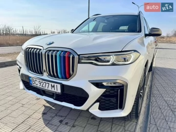 Авто BMW X7 2021 № 7385994