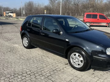 Авто Volkswagen Golf 2002 № 7386124