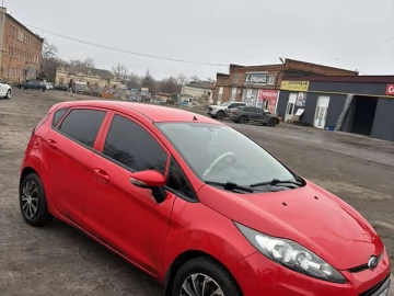 Авто Ford Fiesta 2011 № 7386144