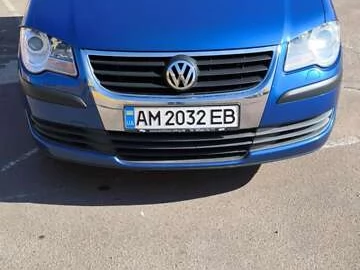 Авто Volkswagen Touran 2007 № 7386403