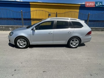 Авто Volkswagen Golf 2012 № 7386462
