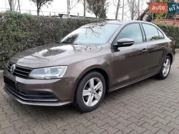 Авто Volkswagen Jetta 2015 № 7386465