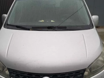 Авто Nissan Nv200 2012 № 7386482