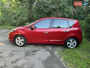 Авто Renault Megane Scenic 2011 № 7386497