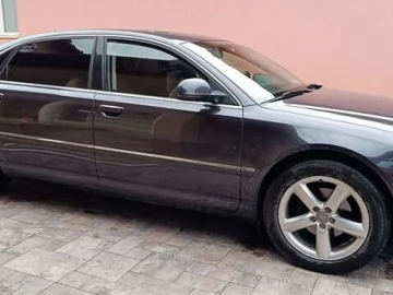 Авто Audi A8 2009 № 7386633