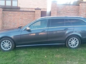 Авто Mercedes E-Class 2013 № 7386660