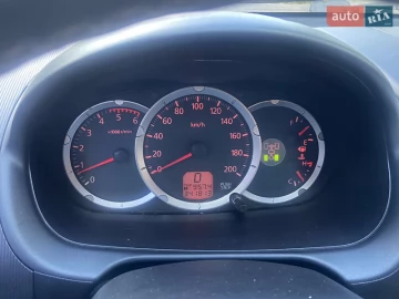 Авто Mitsubishi L 200 2011 № 7386705