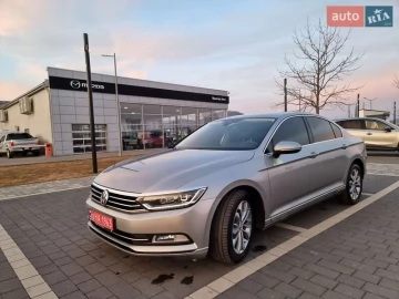 Авто Volkswagen Passat 2017 № 7386774