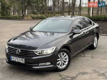 Авто Volkswagen Passat 2019 № 7386979