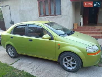 Авто Chevrolet Aveo 2005 № 7387097