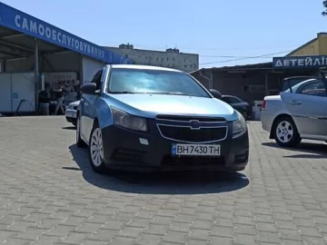 Авто Chevrolet Cruze 2011 № 7387399