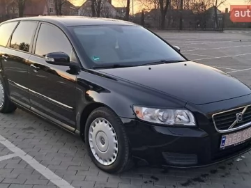 Авто Volvo V50 2009 № 7387518