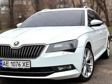 Авто Skoda Superb 2016 № 7387909
