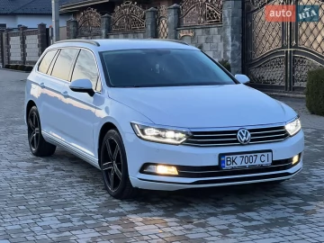 Авто Volkswagen Passat 2018 № 7387917