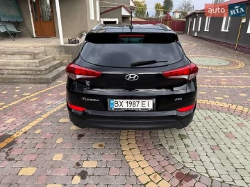 Авто Hyundai Tucson 2017 № 7387924