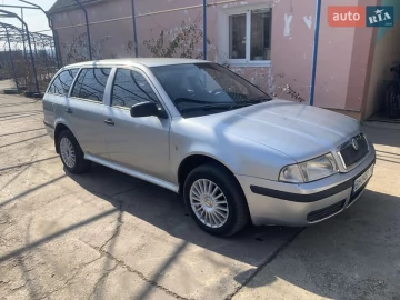 Авто Skoda Octavia 2002 № 7388339