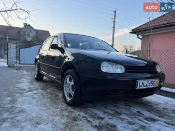 Авто Volkswagen Golf 2000 № 7388340