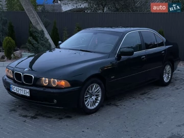 Авто BMW 5 Series 2002 № 7388736