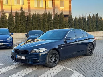 Авто BMW 5 Series 2012 № 7388978