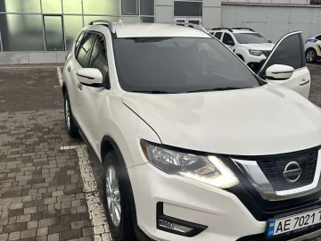 Авто Nissan Rogue 2018 № 7389011